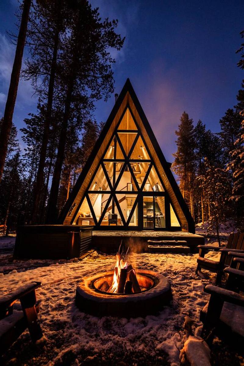 Dusk A-Frame – Sleeps 10